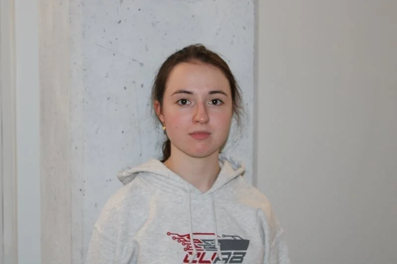 Liz Tipton, Mechanical